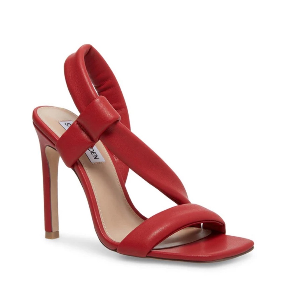 BRAND NEW Steve Madden “Sizzlin” Heels